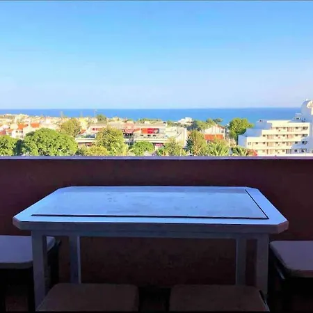 Caporizon Propose Piscine Vue Incroyable Apartment